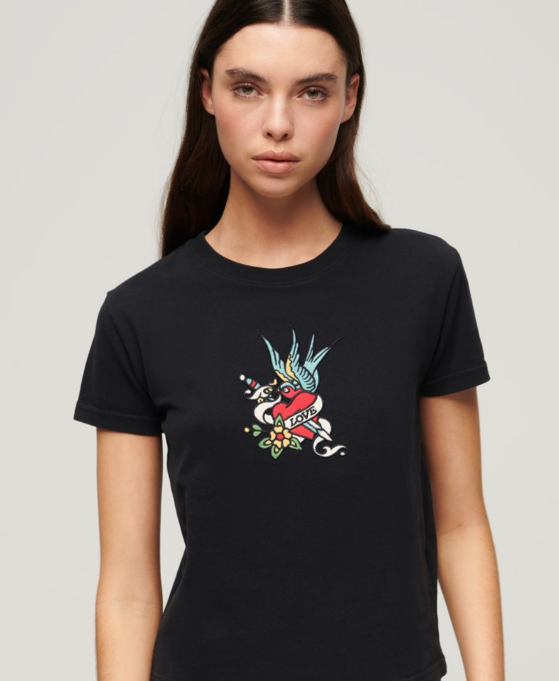 Camiseta-Manga-Corta-Para-Mujer-Tattoo-Embroidered-Fitted-Tee