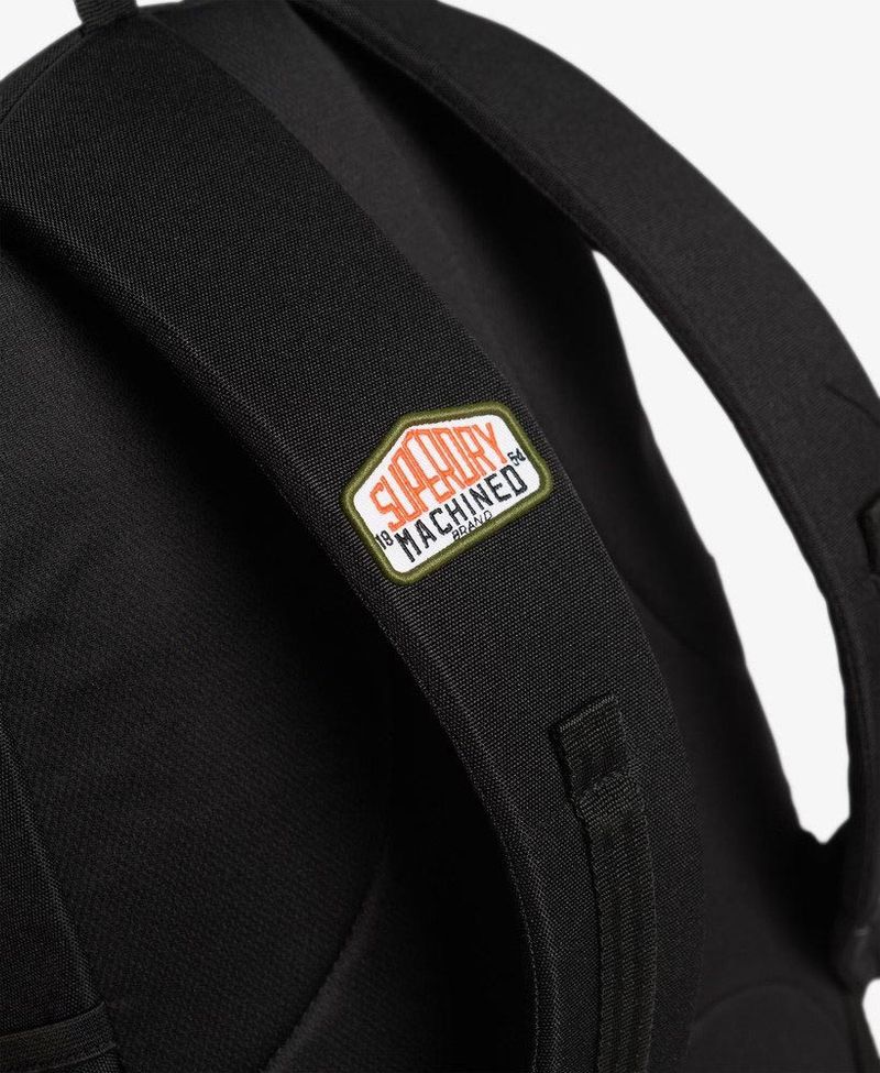 Morral-Portatil-Para-Hombre-Patched-Montana-