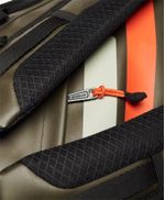 Bolso-Para-Hombre-Tarp-Barrel