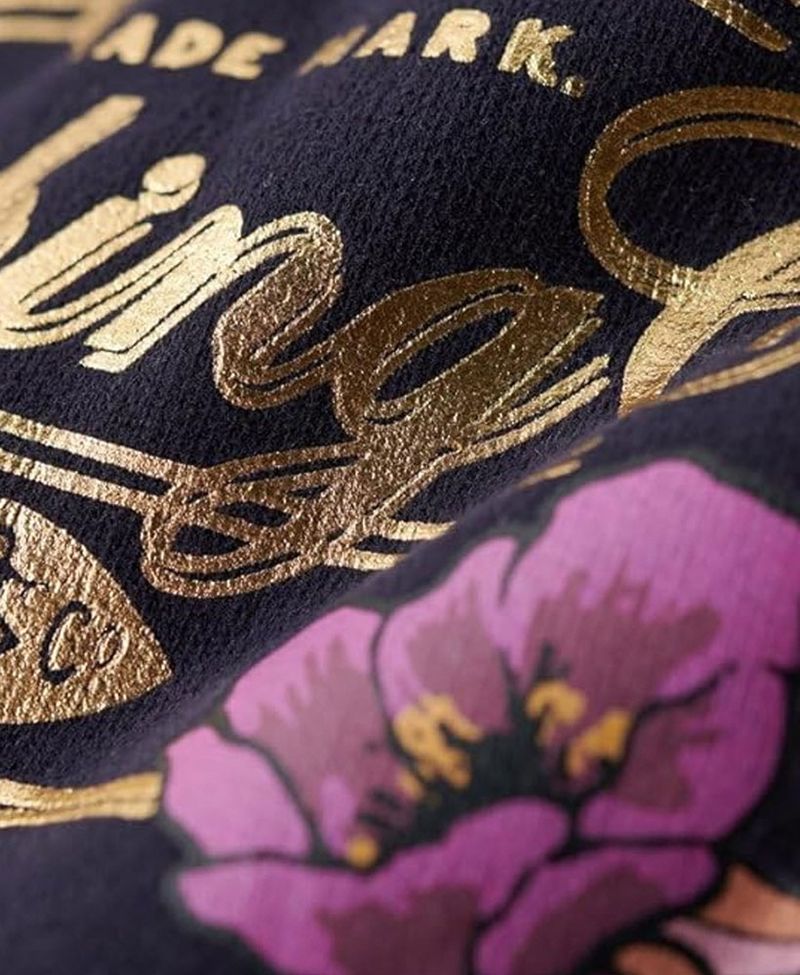 Buzo-Cerrado-Para-Mujer-Floral-Graphic-Logo