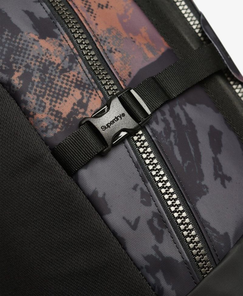 Morral-Portatil-Para-Hombre-Tarp-Emb-Rucksack-Superdry